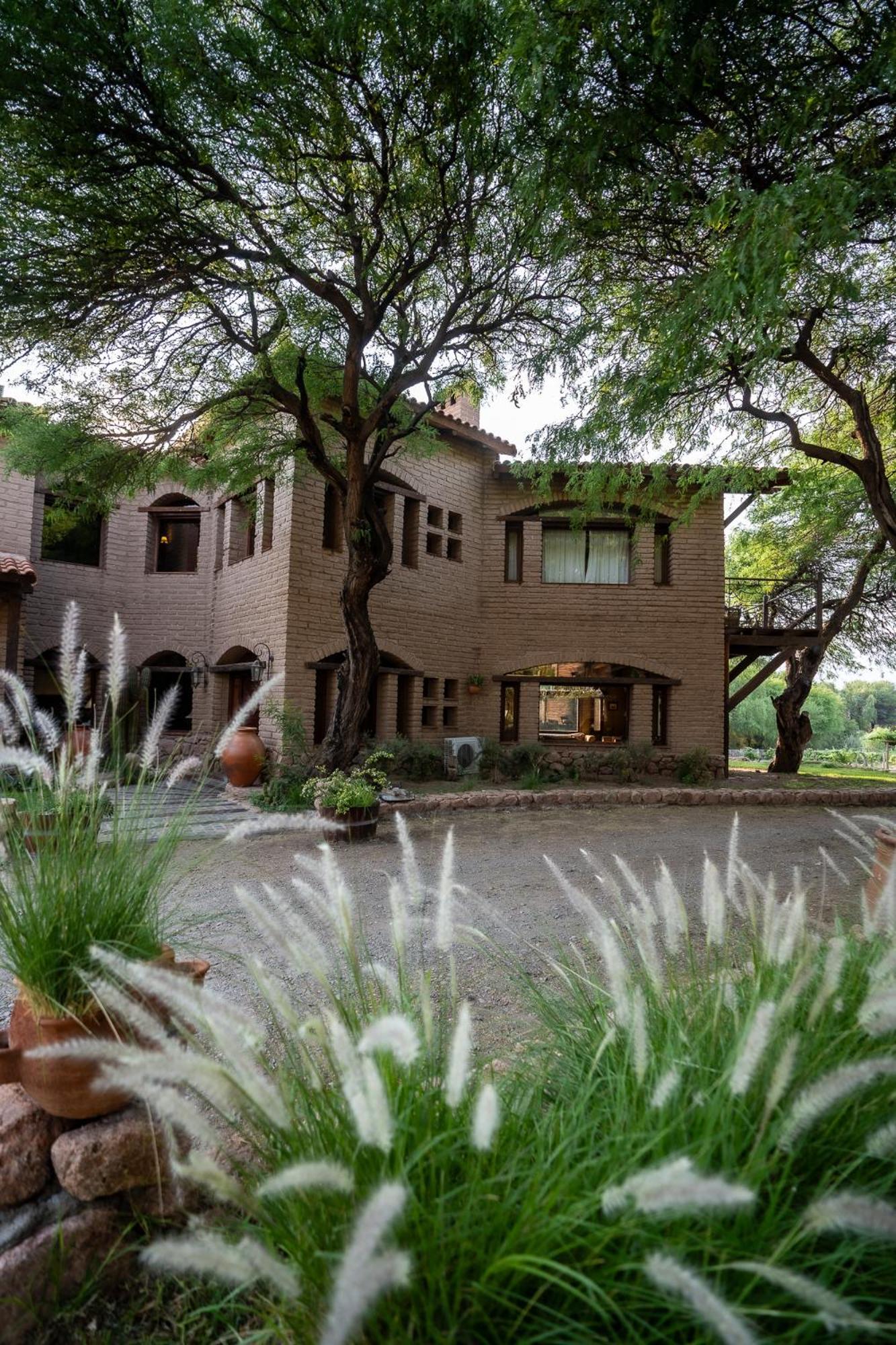 La Casa De La Bodega - Wine Boutique Hotel Cafayate Bagian luar foto