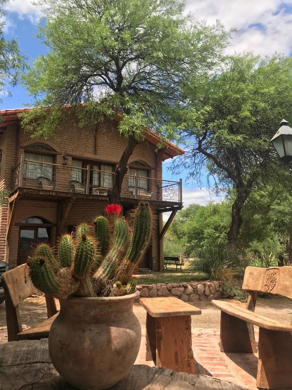 La Casa De La Bodega - Wine Boutique Hotel Cafayate Bagian luar foto